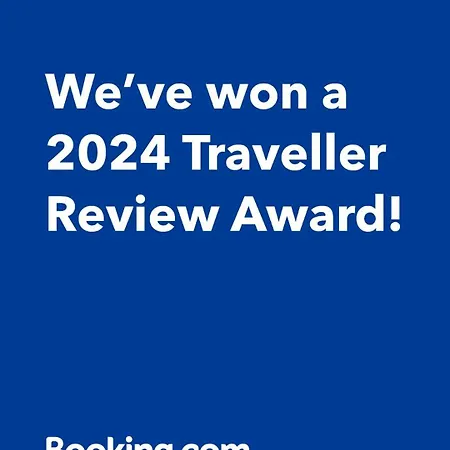 Perfect Gelegen Met Gratis Parkeerplaats