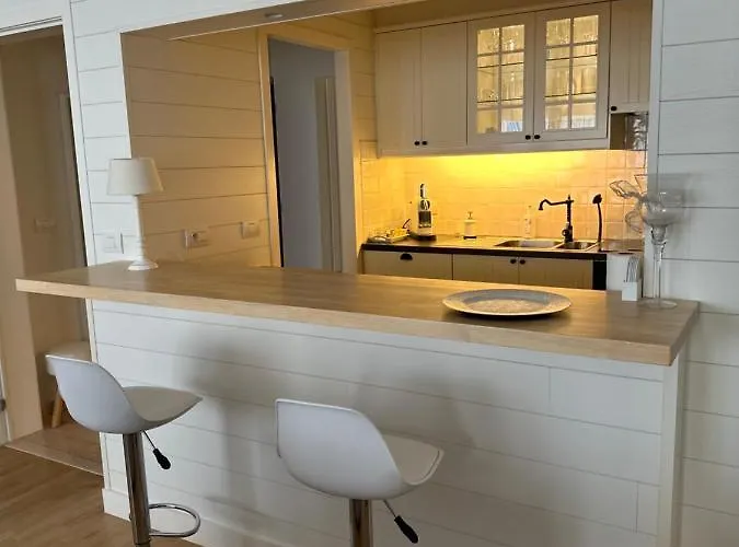 Perfect Gelegen Met Gratis Parkeerplaats アパート